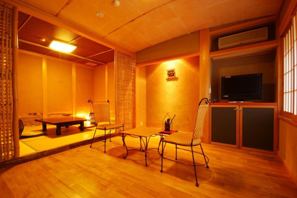 城崎温泉 但馬屋-Tajimaya- Toyooka  Ruang foto